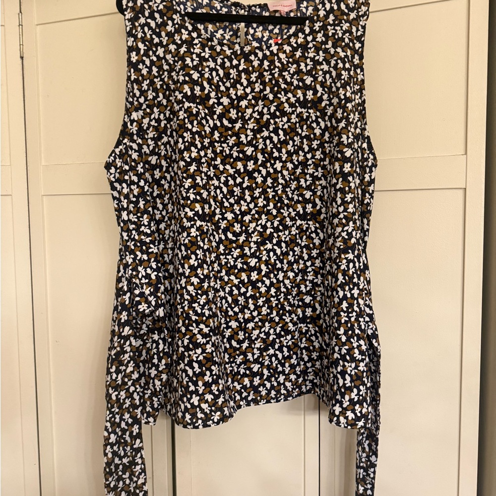 Floral Sleeveless Top - Black and White
